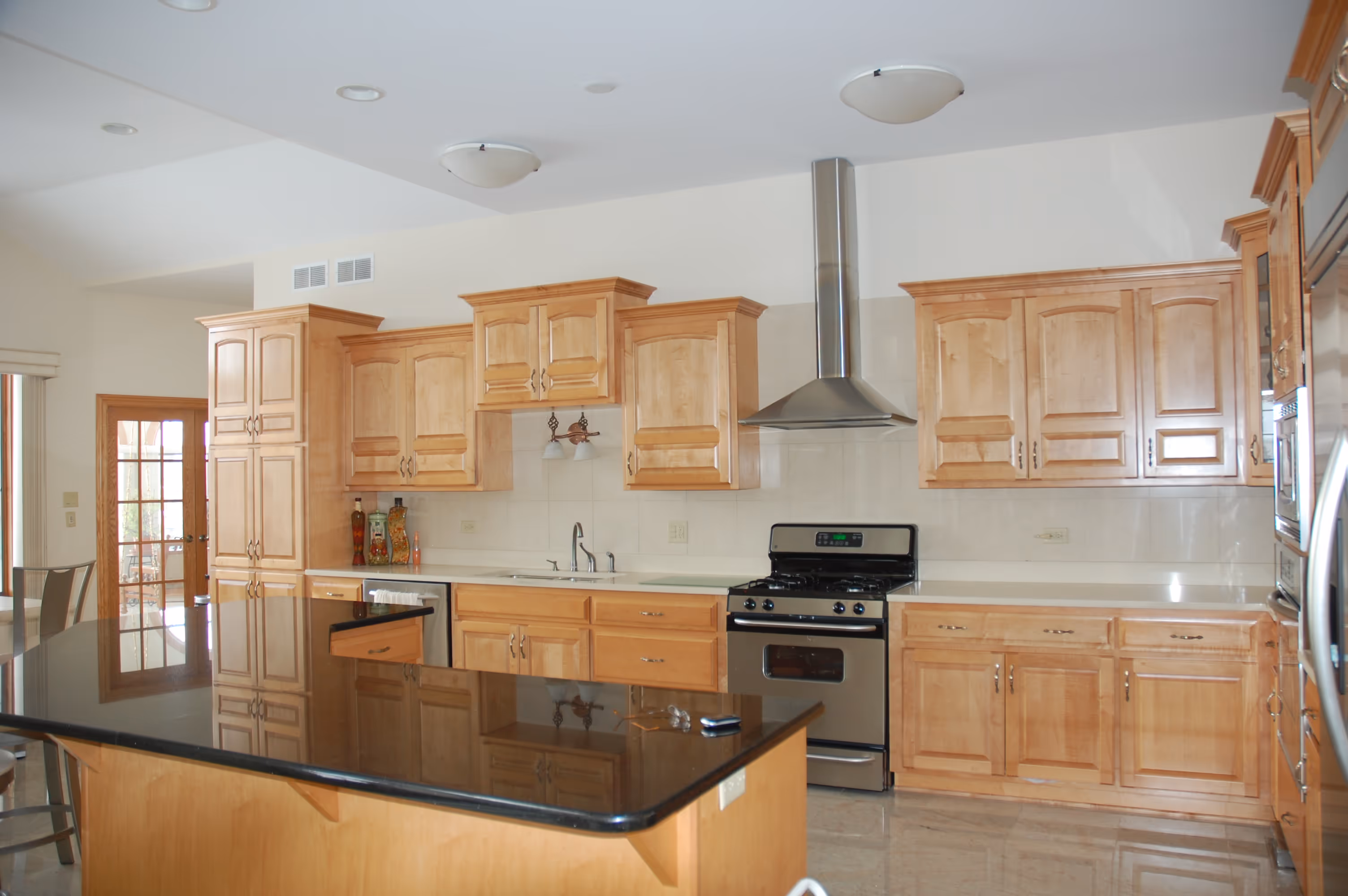 Kitchen work by RL Builders, photo 1